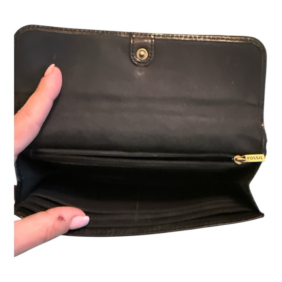 FOSSIL Black Leather Wallet - Picture 4 of 4